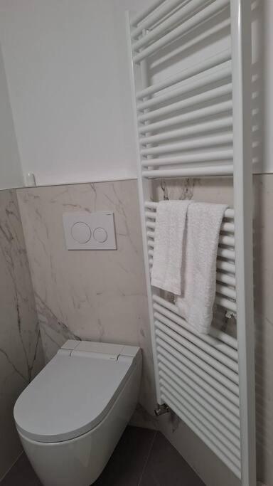 Silvia Suite - Appartamento Citta Alta Bergamo Bagian luar foto