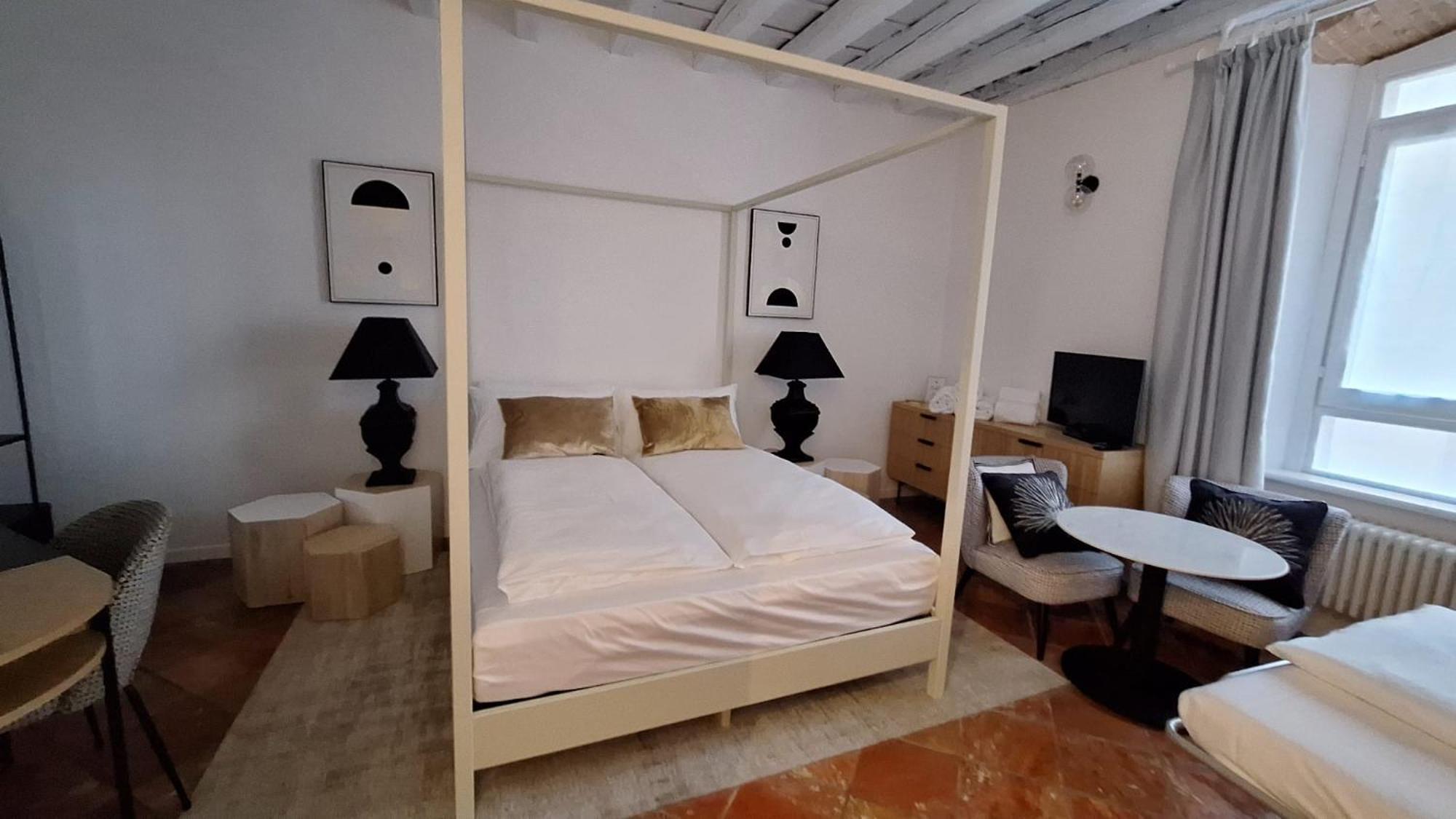 Silvia Suite - Appartamento Citta Alta Bergamo Bagian luar foto