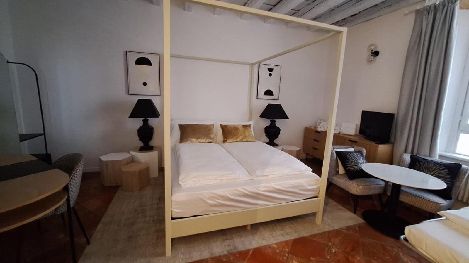 Silvia Suite - Appartamento Citta Alta Bergamo Bagian luar foto