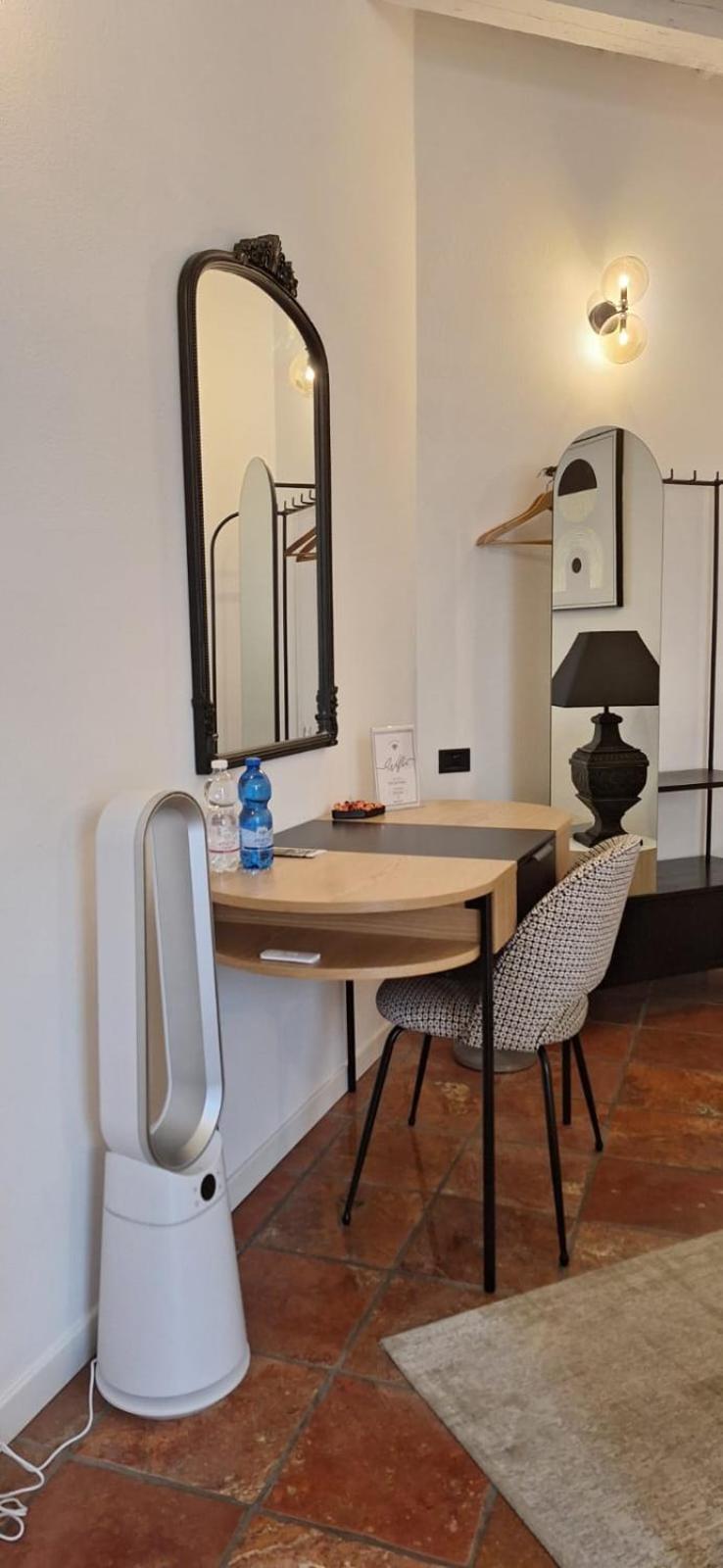 Silvia Suite - Appartamento Citta Alta Bergamo Bagian luar foto